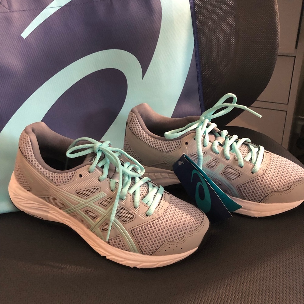 ASICS women’s sneakers